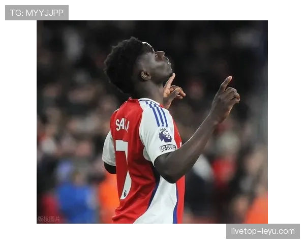 萨卡闪电归来，速度与盘带助阿森纳稳步提升